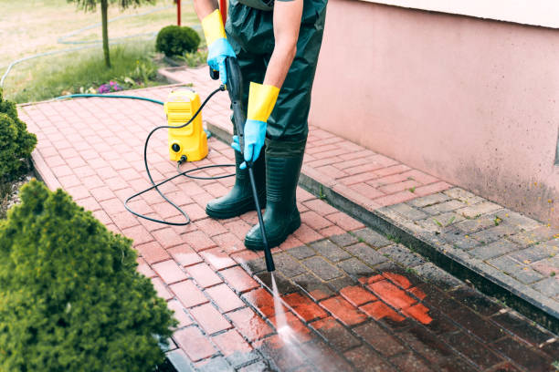 Post-Construction Pressure Washing in Riverside, CA